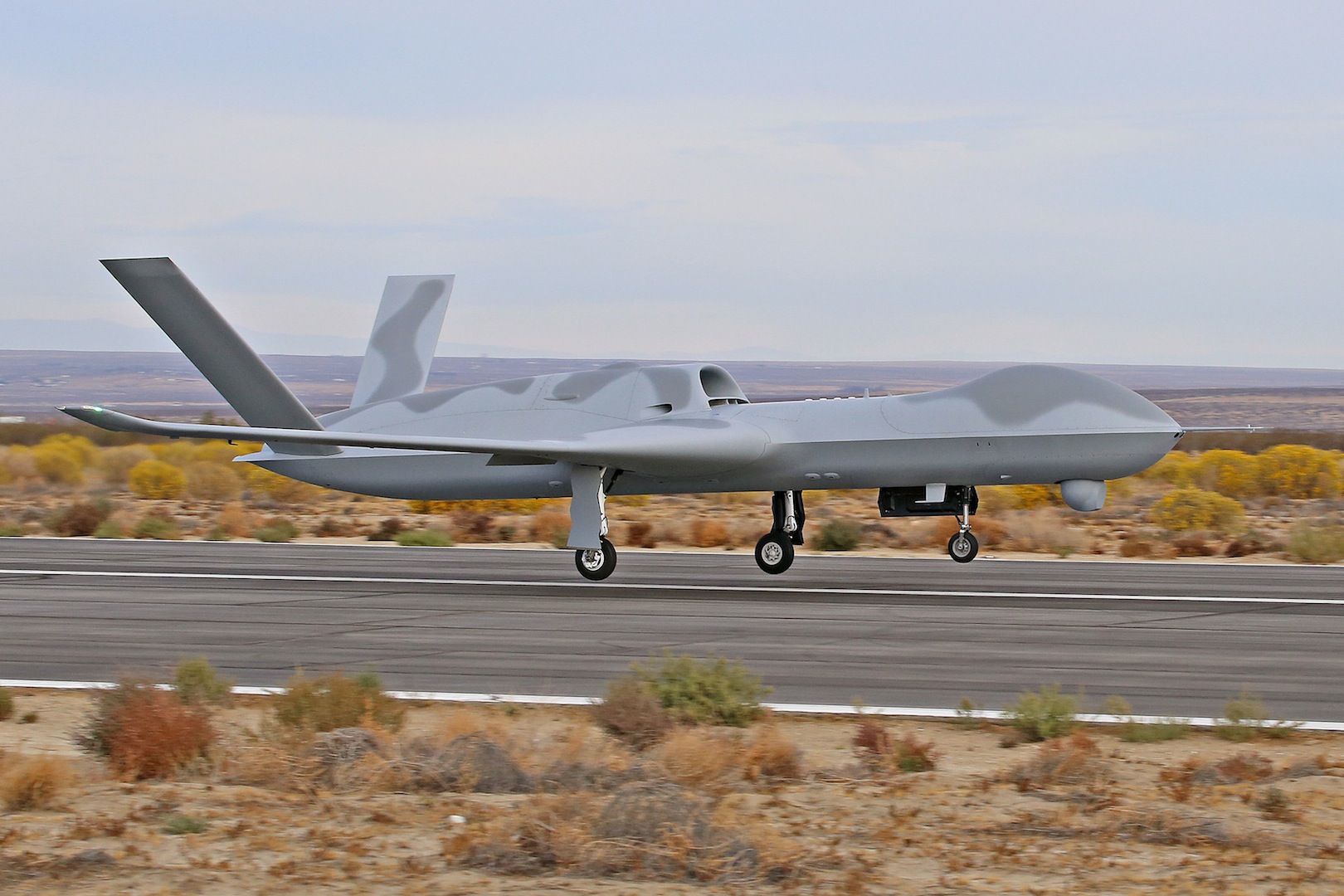 General Atomics Predator C Avenger ER Makes First Flight... with Aveo conformal lights!