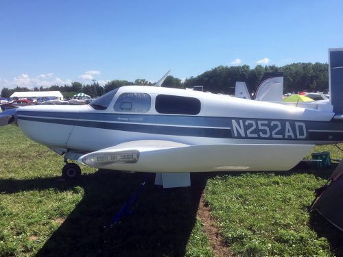 Mooney - Aveo Crystal Conforma-conformal aircraft lighting solution - navigation position strobe lights