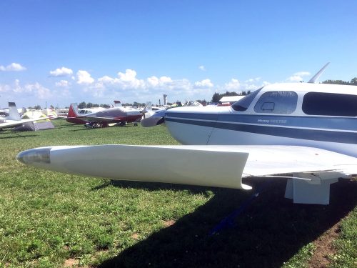 Mooney - Aveo Crystal Conforma-conformal aircraft lighting solution - navigation position strobe lights